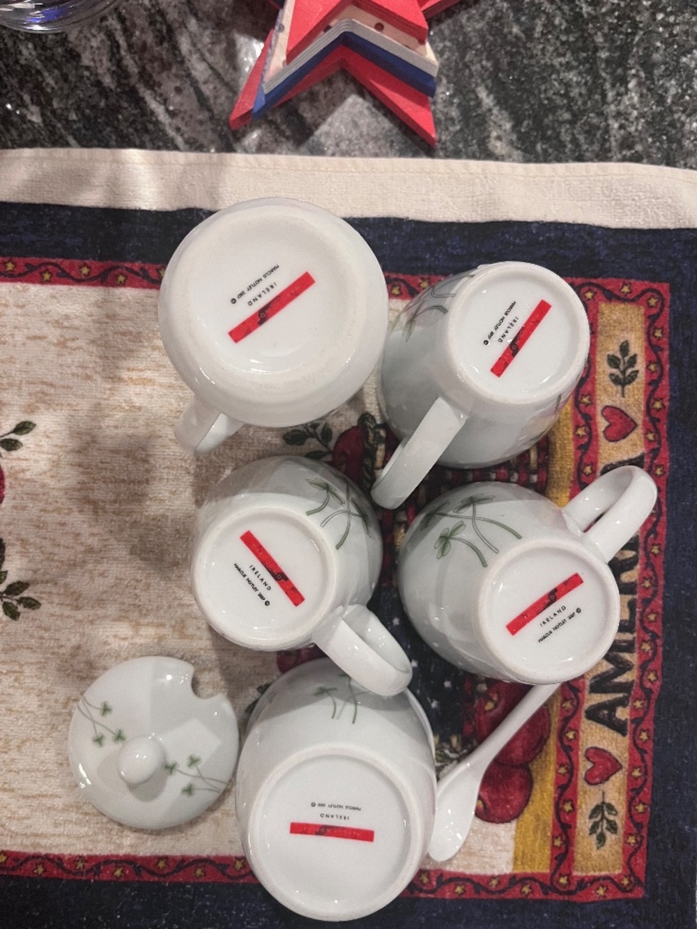 Marcus Notley Ireland Shamrock Porcelain Tea Set - 4pc Creamer Sugar Mugs +1 mug - Picture 3 of 11